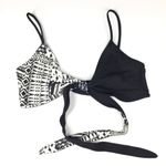 l*space L  Chloe Wrap Top Reversible Printed Photo 1