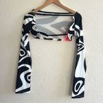 Jaded London  Sydney Carlson swirl Chaotic Top Black White Photo 4