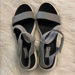 Cougar Women's Gray and White Sandals size 11 BNWOT see all photos Photo 9