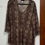 Jordan Taylor  Sheer‎ Animal Print Blouse Medium Photo 0