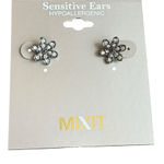 Mixit  Hypoallergenic Floral Earrings Photo 0