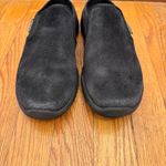 Skechers Women’s Goga Max Cozy Clog Slip-On Shoes in Black Suede Size 8.5 Photo 4