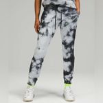 Lululemon Sz 6 Warm Down Jogger Earth Dye Black and White Tie-Dye Pull On Pants Photo 1