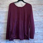 Fabletics pullover top XL burgundy scoop neck long sleeve thumholes cinched side Photo 4