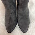 Very G   Rosie Short Cowboy Booties size 7.5 Bin 12 Photo 4