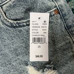 PacSun NWT  size 25 high rise jean shorts Photo 2