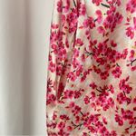 Victoria's Secret Medium Floral Satin Robe Feminine Flowy Pockets Photo 4