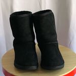 UGG  black suede short boots size 5 Photo 1