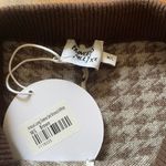 Princess Polly Shorts Photo 3