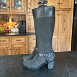 Clarks Knee High Boots Black Leather Riding Harness Heeled Boots Womens Size 7W Photo 5