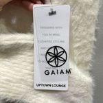 Gaiam Eastside Eyelash Sweater Size Large Photo 4