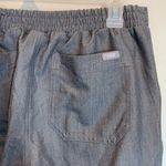 FIGS  Yola Skinny Technical Collection Scrub Pants in Graphite Gray Size Medium Photo 13