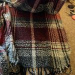 Woolrich NWT  poncho shawl Photo 5