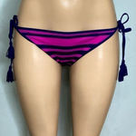 Tommy Bahama New.  reversible string bikini. Medium. Retails $79 Photo 0