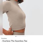 Everlane The Seamless Tee Size XL/XXL Burt Sugar Light Brown Semi Cropped SL Photo 5