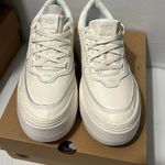 UGG women’s Marin Mega Lace white color Photo 2