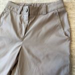 Nike  Golf Shorts Womens Size 0 Khaki Dri Fit Tour Performance Flat Front Bermuda Photo 1