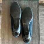 ruby & bloom Navy Suede Patent Leather Trim Womens Size 8N Blue Photo 5