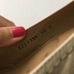 Stuart Weitzman Double Buckle Ivory Leather Kitten Heels Womens Size 10M… Photo 4