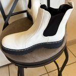Sincerely Jules NWOB 8.5 White Boots Photo 2