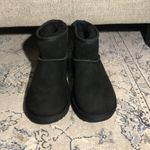 UGG  Classic Mini Classic Boot Black Photo 3