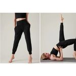 Athleta  Black Cruise Salutation Jogger Fitness Pant Size Small Photo 1