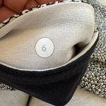 Lululemon dahlia print leggings size 6 Photo 4