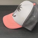 O'Neill O’NEILL Women’s Anchor Palm Tree Coral Gray Trucker Hat Photo 1