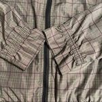 The North Face  Women’s Windbreaker Photo 3