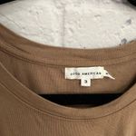 Good American tan cocoa brown top cap sleeve tee sz L Photo 2