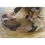 Taos Womens Sandals Size 9.5 US 40 EU Brown Leather Woven Strap Comfort Spain Photo 5