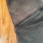 SO black capri athletic leggings Photo 7