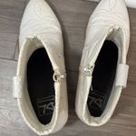 Dirty Laundry  white ankle boots  Photo 4