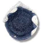 Vintage 1950s Pillbox Hat Navy Straw With White Rose Petals Mesh Veil Rhinestone Blue Photo 12