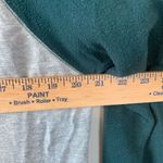 Peace Love World  green thankful shirt size M/L‎ Photo 9