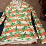 Crown & Ivy  beach xs hoodie Photo 3