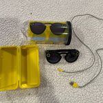 Snapchat Spectacles Yellow Photo 0