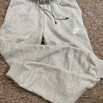 Nike Joggers Photo 0