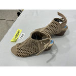 Unisa Womans Unoryant 7.5 M Tan Peep Toe Perforated Strap Heel Ankle Shoes Photo 2