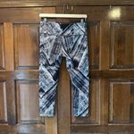 Lululemon Wunder Under Crop II Leggings Womens 8 Black White Heat Wave Training Photo 2