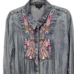 Tolani  Kristy Chambray Embroidered Shirt Long Sleeve Button Down Size L Photo 3
