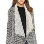 BB Dakota  Black and White‎ Chevron Sweater Size Medium EUC Photo 0