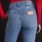 Wrangler  Sunset Rhinestone Mid Rise Straight Jeans size 26x31 Photo 12