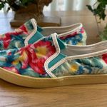 Floral Canvas 7M Slip Photo 1