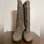 L.L.Bean  Suede Riding Boots Tall Taupe Size 8 Made In Canada Photo 2