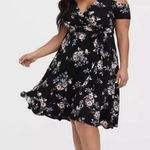 Torrid  Black Pink Floral Cold Shoulder‎ Stretch Wrap Dress Size 2X Photo 0