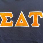 Gildan Sigma Delta Tau EAT Sorority Fraternity Greek Life University  Tee Shirt Photo 1