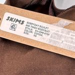 SKIMS  Everyday Sculpt Mid Thigh Bodysuit Brown Cocoa New with tags Size XS Photo 5