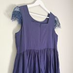 NEW Senlis Women's Ana Lace Tiered Cap Sleeve Midi Dress in Navy Size Medium Blue Photo 4