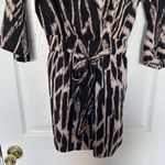 5/48 Black and Cream Patterned Romper Size Small Photo 3